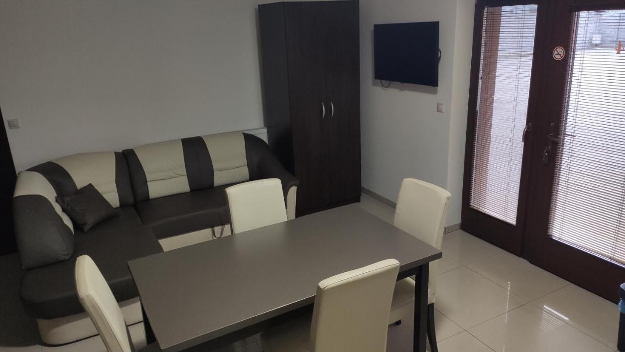 Vila Lexus Veľký Meder Εξωτερικό φωτογραφία
