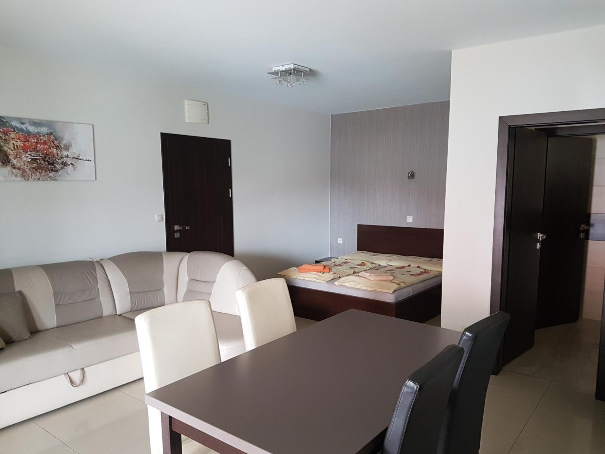 Vila Lexus Veľký Meder Εξωτερικό φωτογραφία